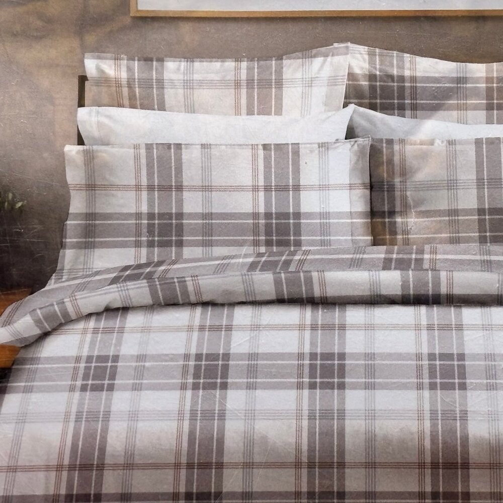 NEW Dormisette Luxury German Plaid Flannel Queen Duvet & Shams Set - 100% Cotton